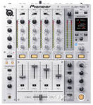 ��������� ����� Pioneer DJM-700 S